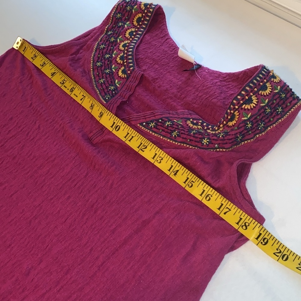 Anthropologie Akemi+Kim collab blouse sleeveless embroidered neckline Sz XSmall - Picture 5 of 9